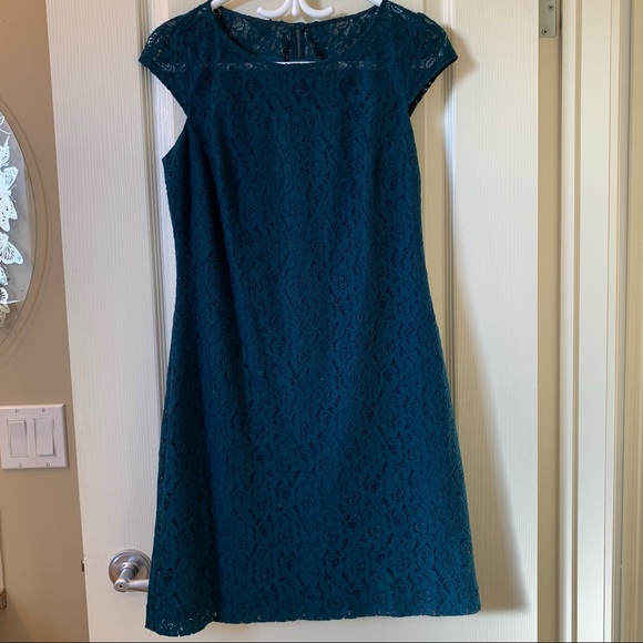 Teal, A-line, Lace Dress - Picture 2 of 7